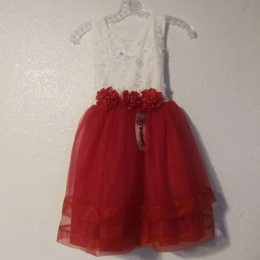 Creaciones Maravilla Platin girls size (8) red and white dress